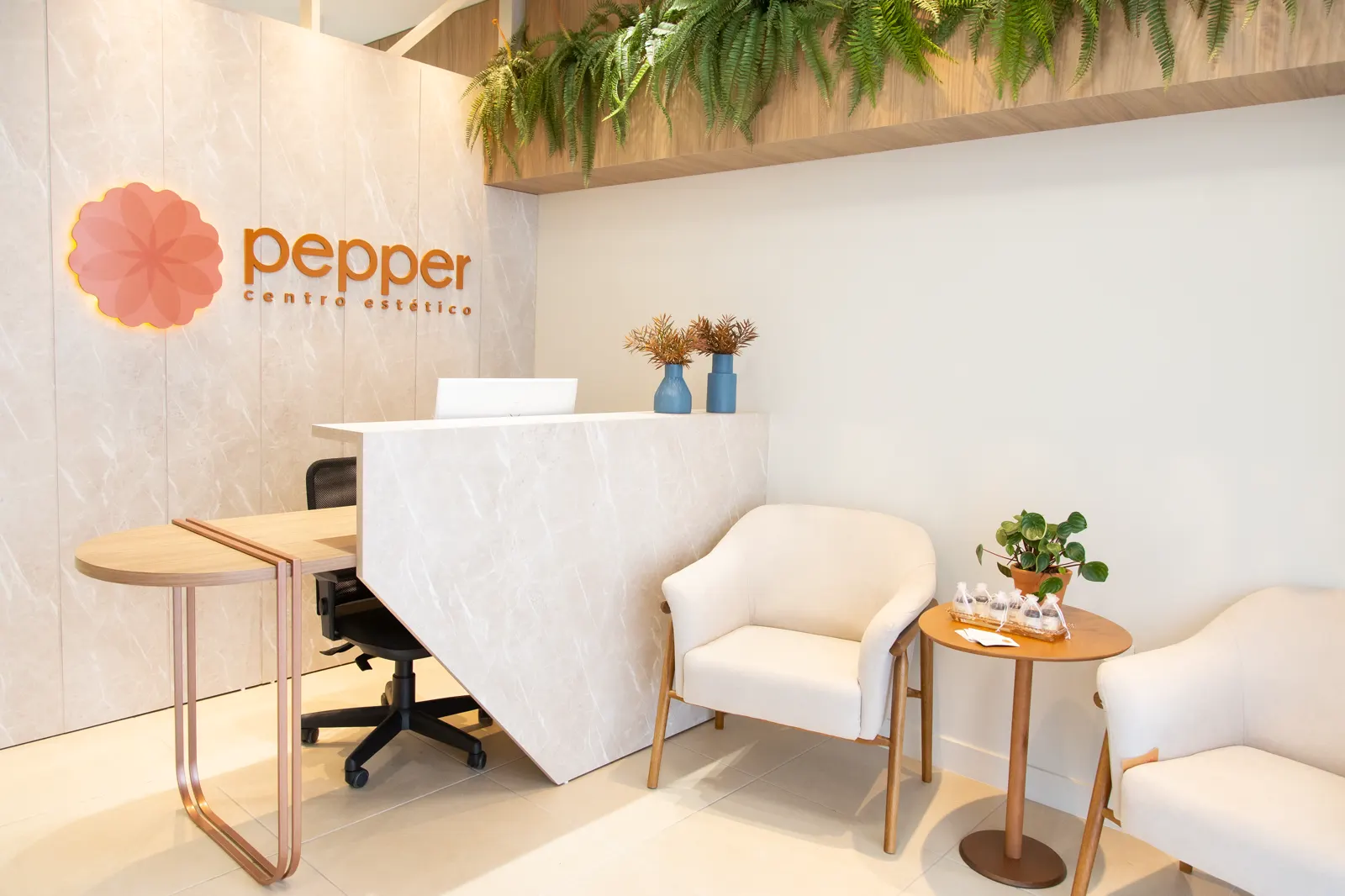 Recepção com o logo da Pepper